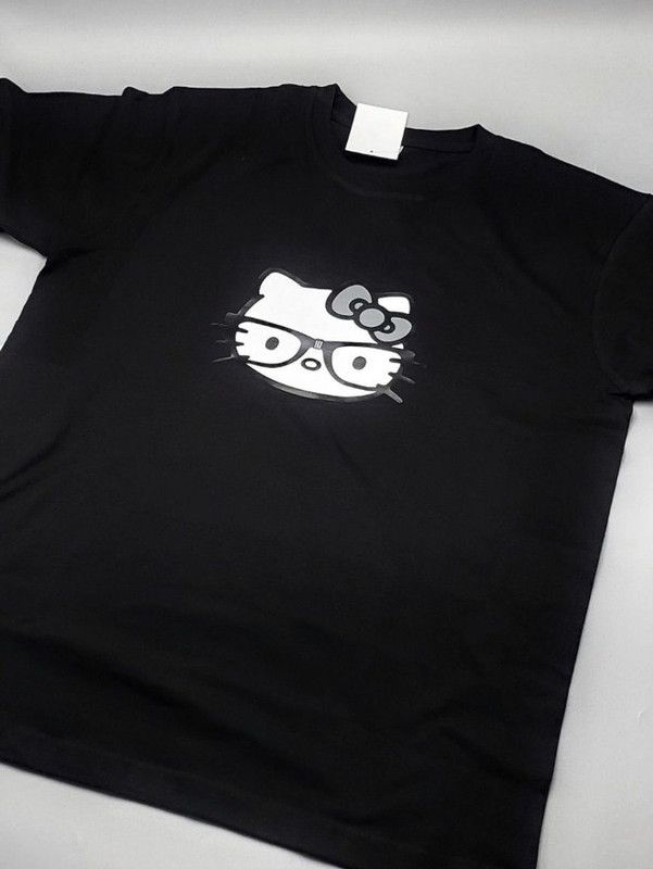 Футболка Hello Kitty Аниме Куроми с принтом