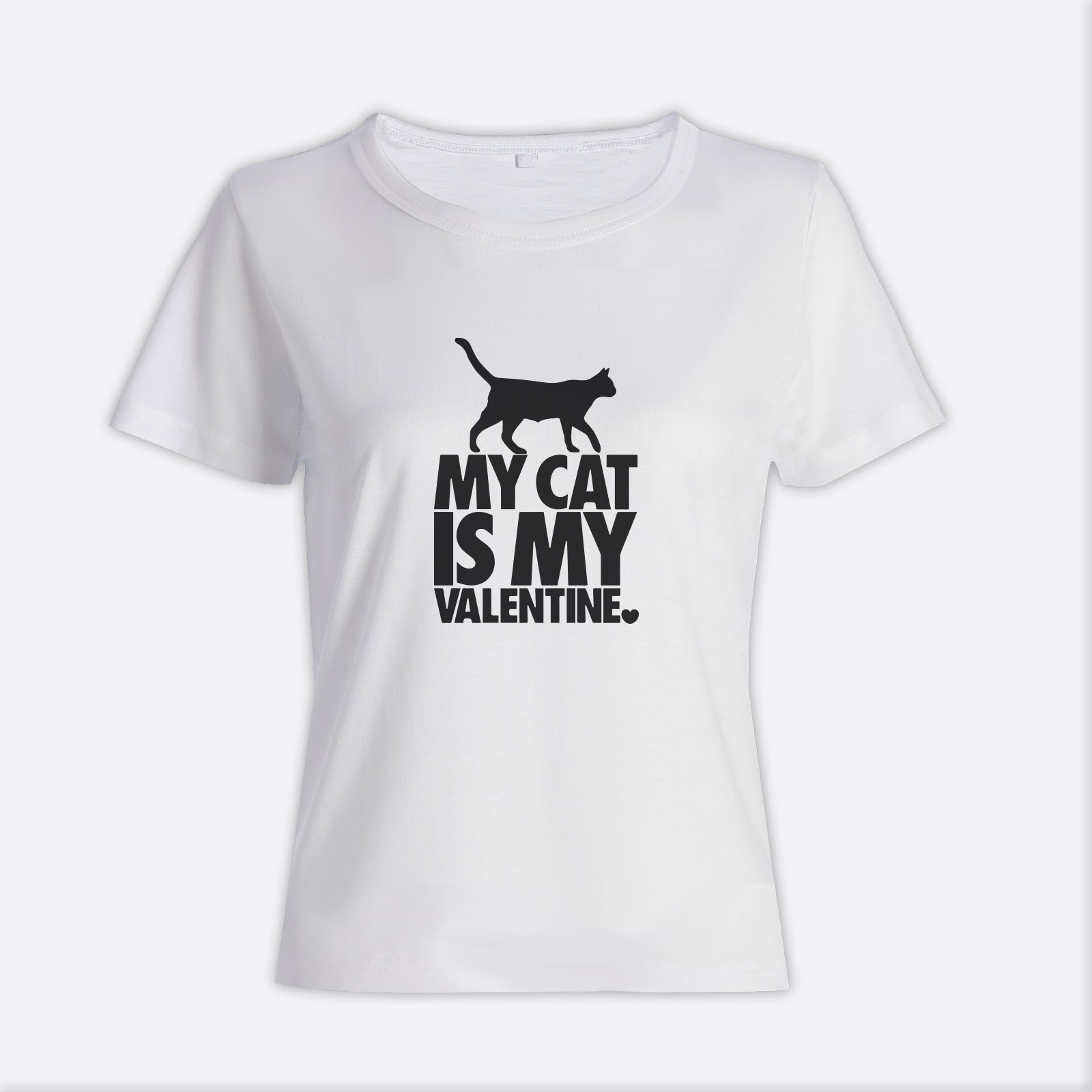 Футболка с привлекательным принтом