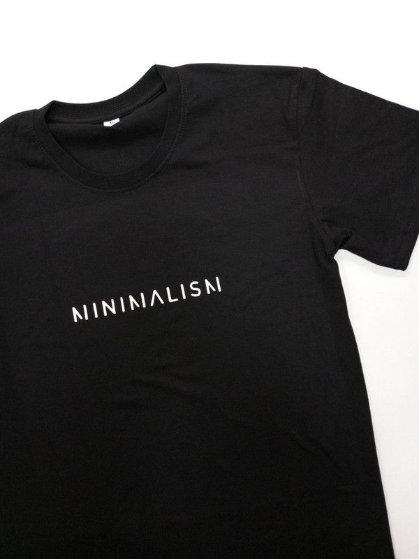 футболка оверсайз с принтом надписью 