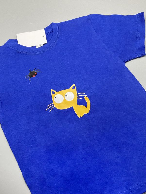 Футболка с принтом Котик и паучок