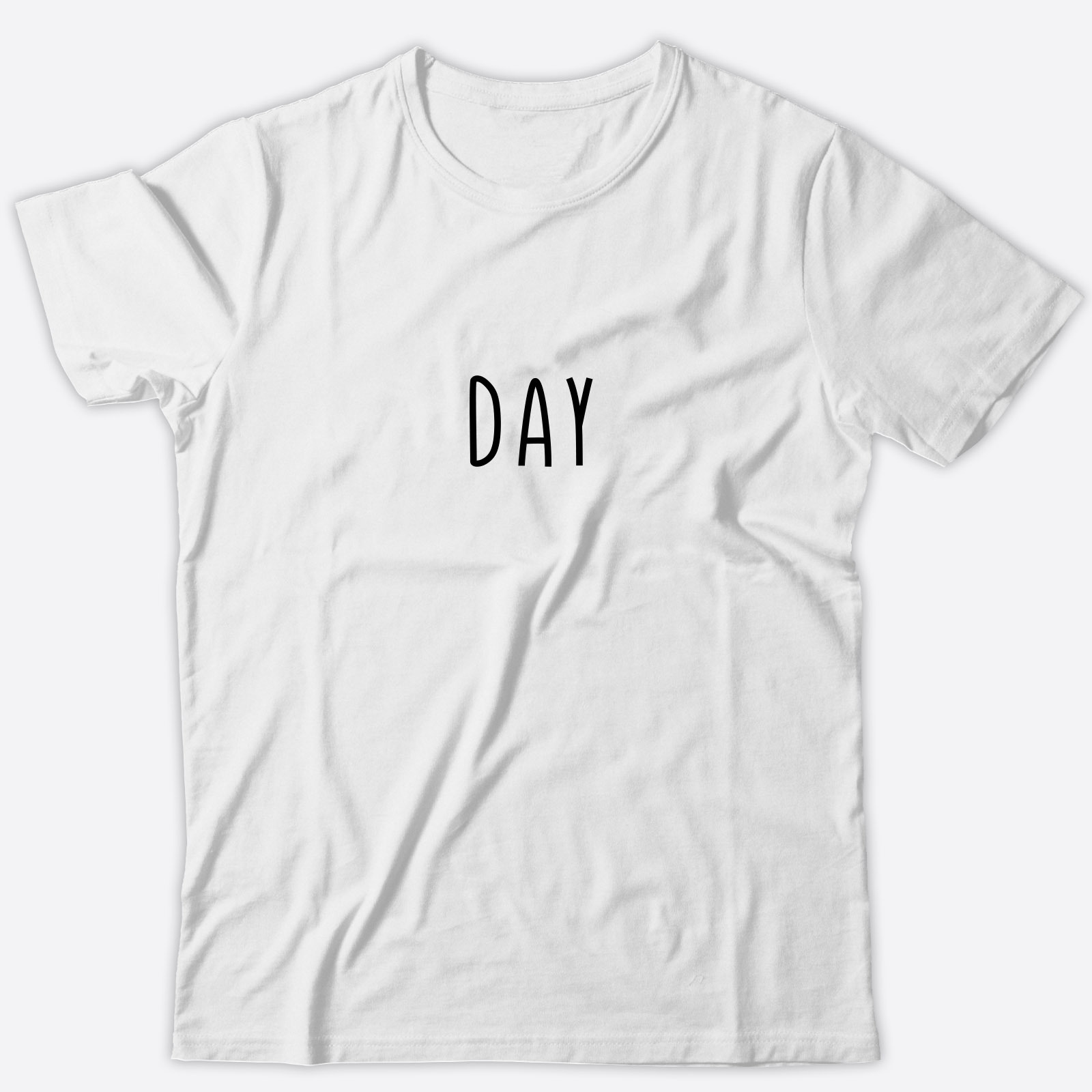 Футболка с привлекательным принтом