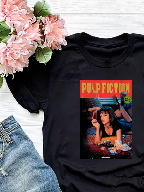 Футболка криминальное чтиво pulp fiction y2k style с принтом 90 s vibe в стиле 90 х aesthetic мода образ 90х ретро эстетика, черная женская и мужская стрит стайл прикольная андеграунд одежда кэжуал.